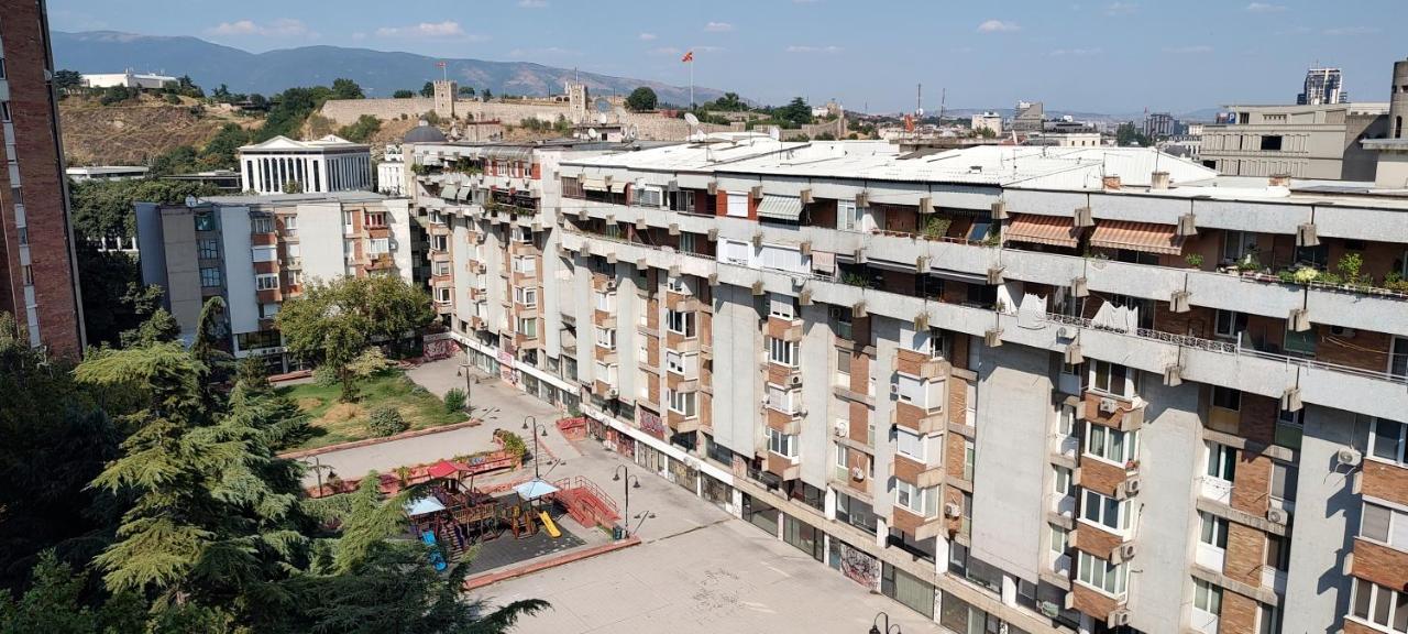 Apartment Maya'S Place Skopje Luaran gambar