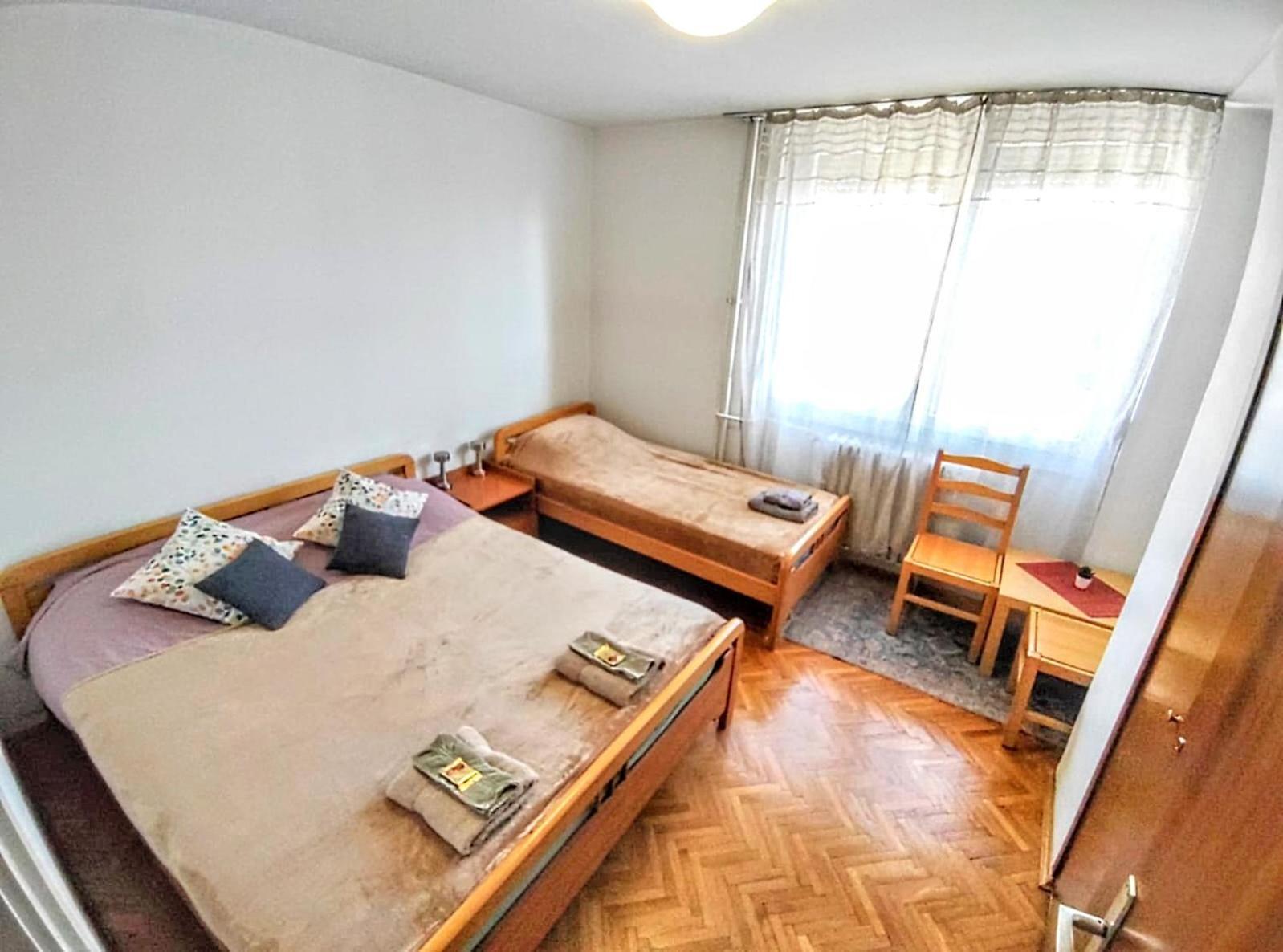 Apartment Maya'S Place Skopje Luaran gambar
